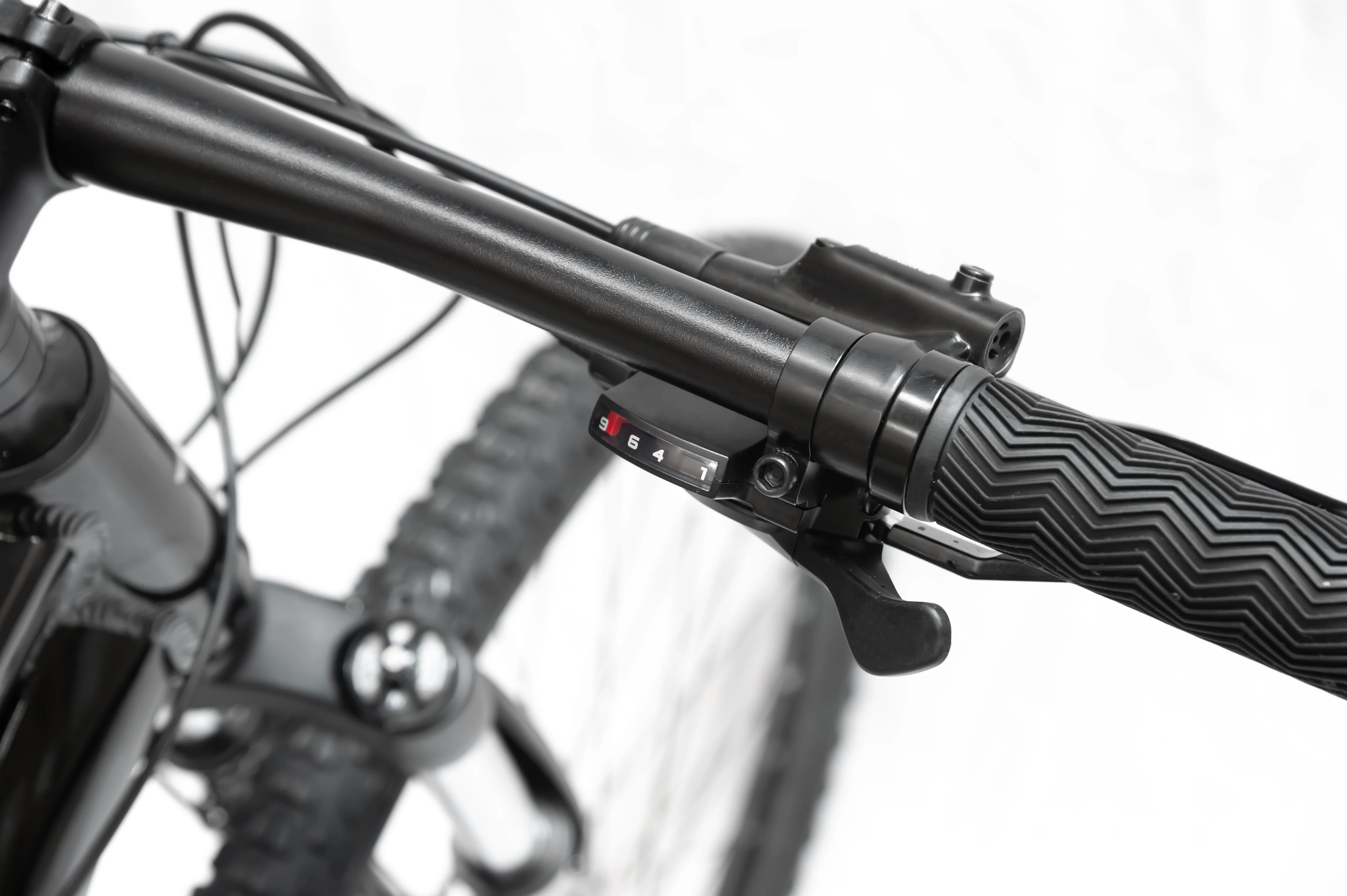 Bicicleta Mountain Bike Ragnar 9 Aro 29 - Image 14